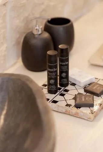 Alesia Luxury Cave 4* Ostuni