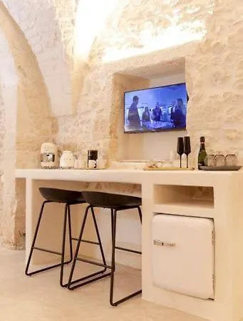 Bed & Breakfast Alesia Luxury Cave 4*